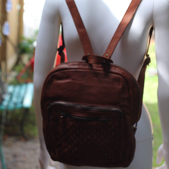 Harbour 2nd Leather Backpack - Picture 3 of 12